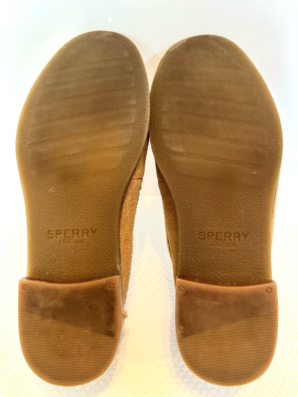 Sperry Seaport Stud Trimmed Women's Tan Suede Penny Loafers Classic Timeless - Picture 7 of 10